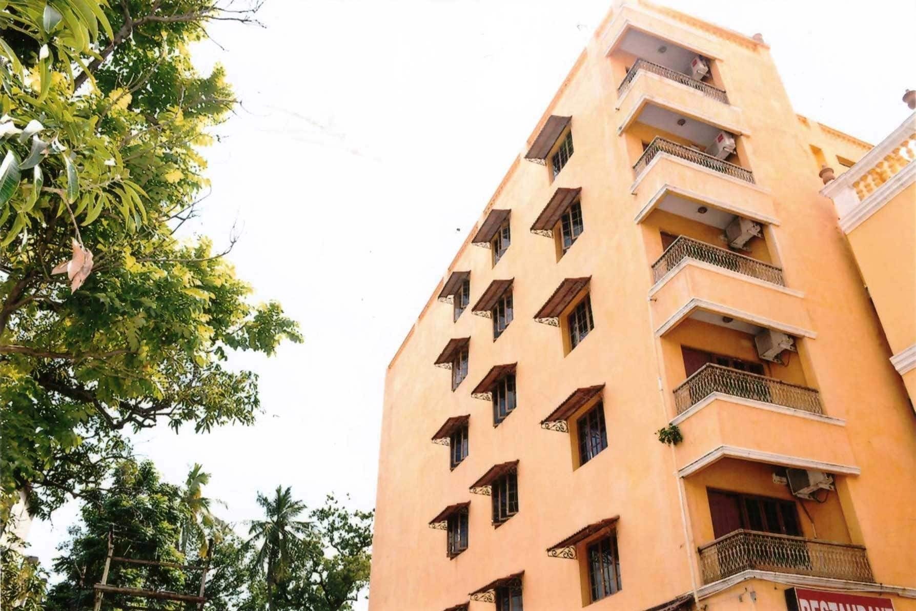 Hotel Soorya Heritage Inn Puduccseri Kültér fotó
